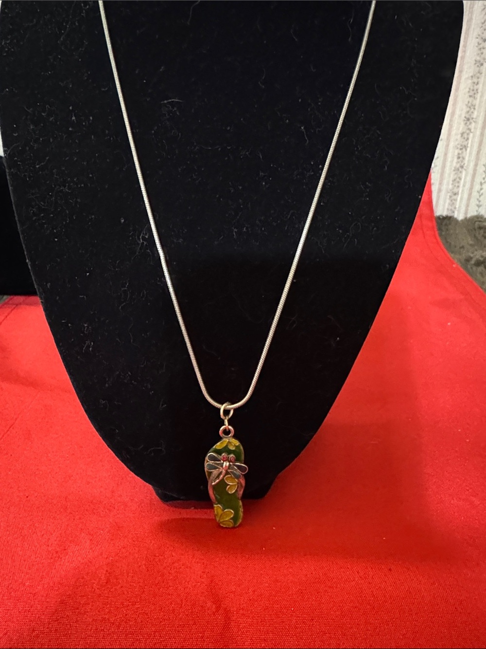 Silver Tone Necklace with Green flip flop dragon fly  Pendant